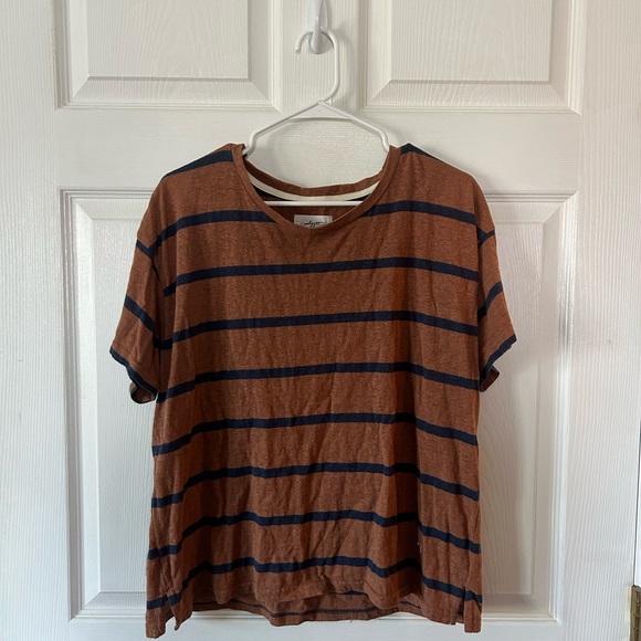 Carly Jean Los Angeles Tops - Casual Brown Striped Tee Shirt